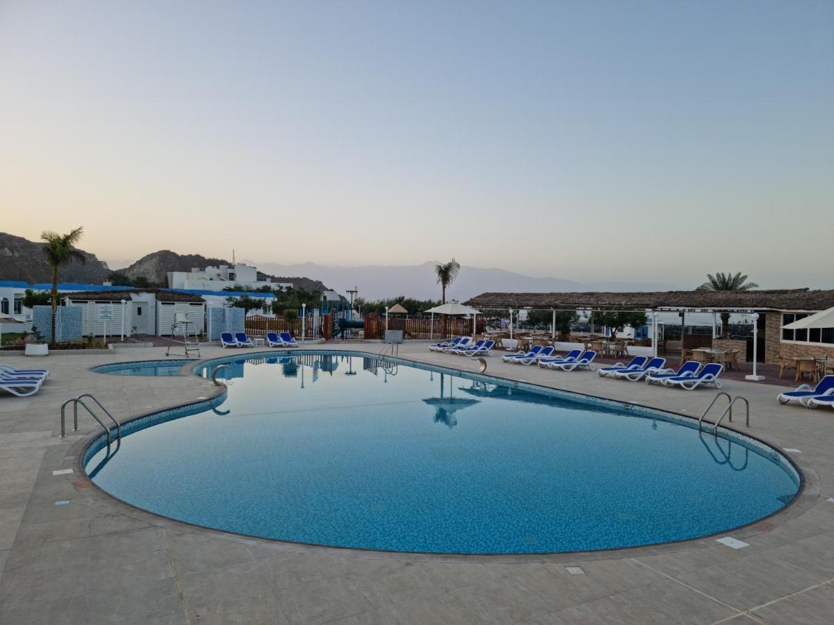 Holiday Beach Resort Ντίμπα Εξωτερικό φωτογραφία