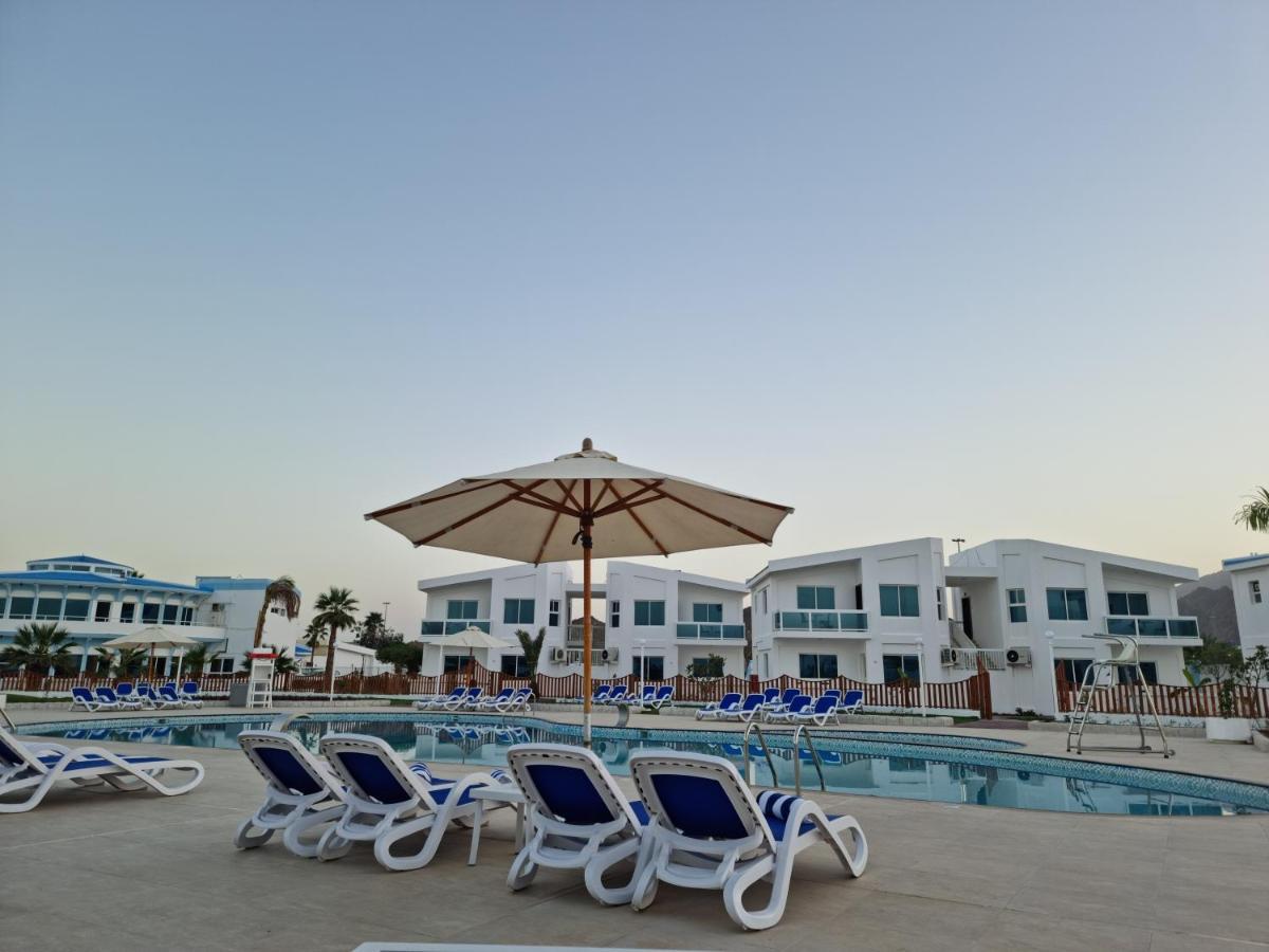 Holiday Beach Resort Ντίμπα Εξωτερικό φωτογραφία