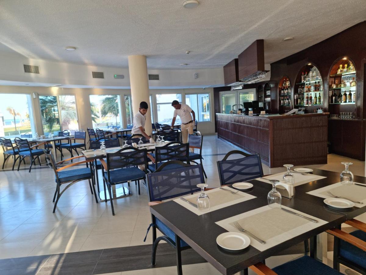Holiday Beach Resort Ντίμπα Εξωτερικό φωτογραφία