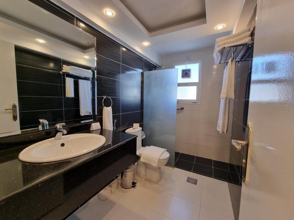 Holiday Beach Resort Ντίμπα Εξωτερικό φωτογραφία