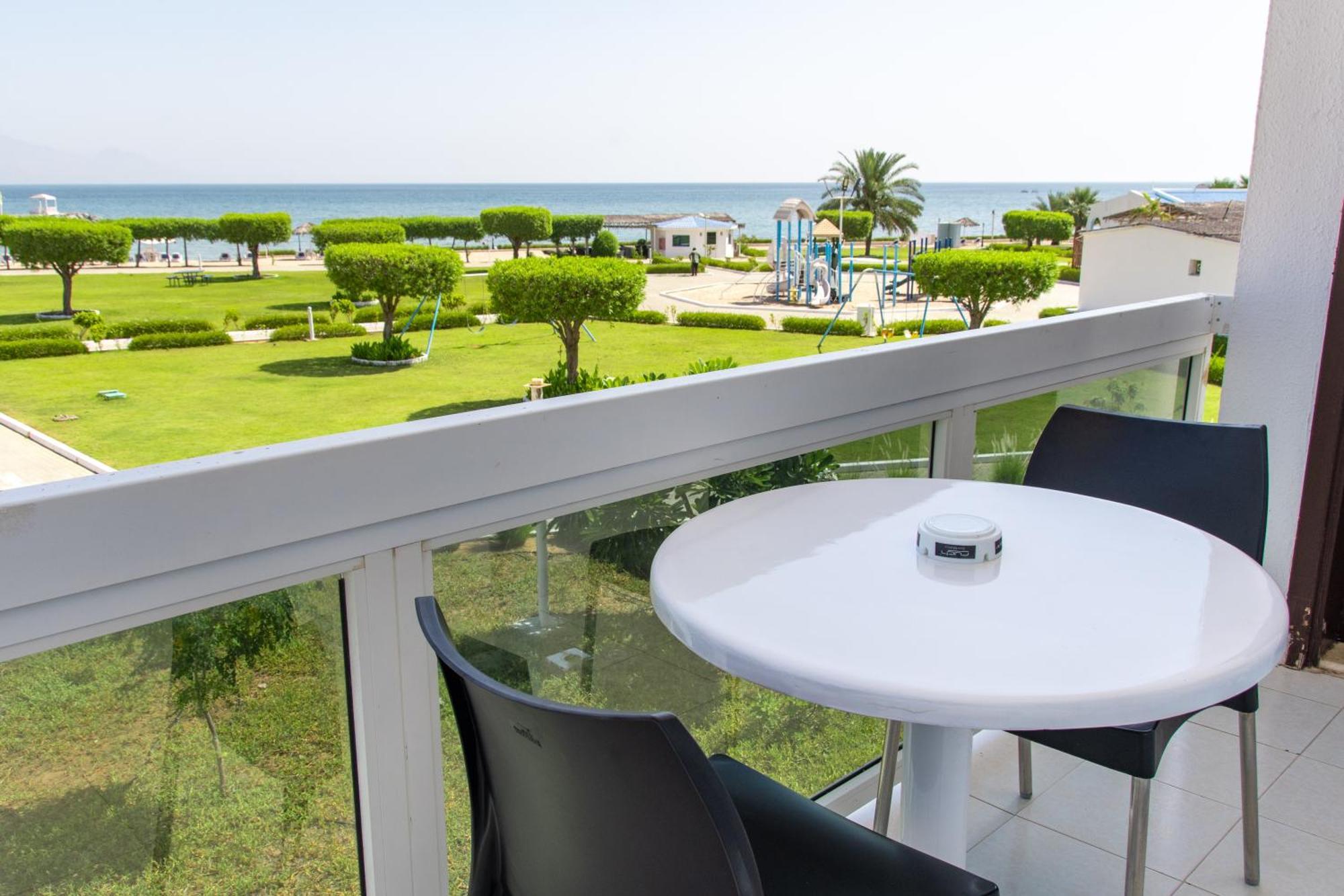 Holiday Beach Resort Ντίμπα Εξωτερικό φωτογραφία